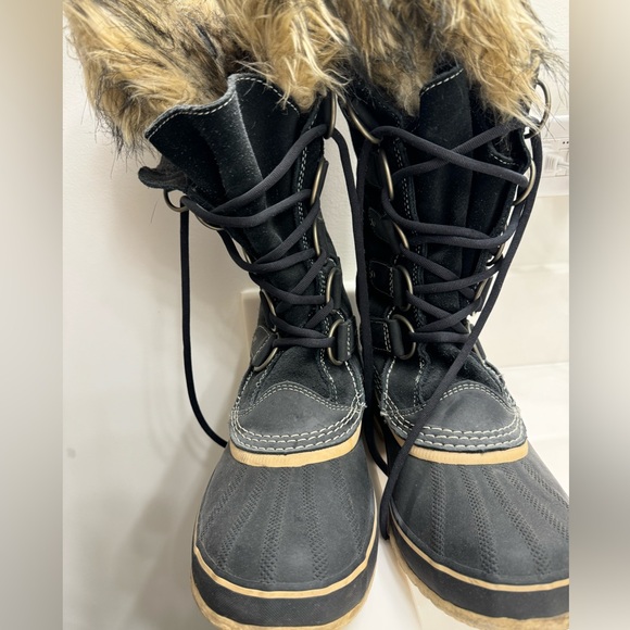 Sorel Joan of Arctic boots - Picture 3 of 7